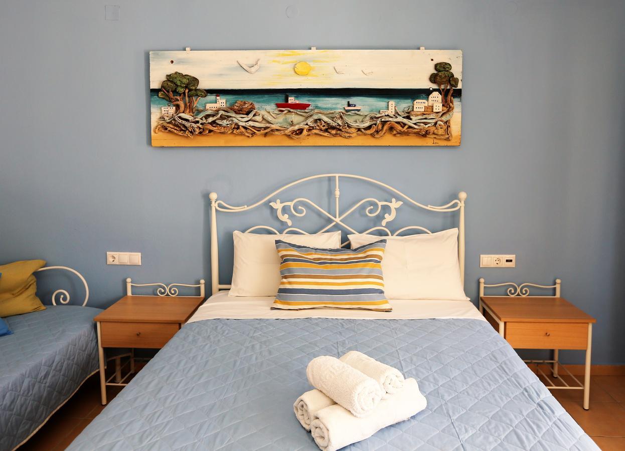 Hotel Kastro Skiathos Town Exterior photo